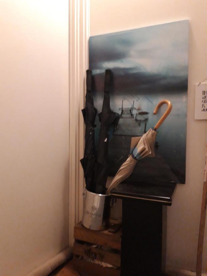 Homey Budget Bedroom อัมสเตอร์ดัม ภายนอก รูปภาพ